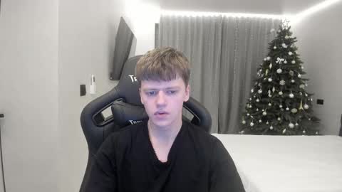 Tomas online show from February 6, 3:33 am