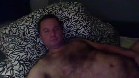 Snapshot of thomaspol chatting on January 4, 6:30 pm Tom online show from January 4, 6:30 pm