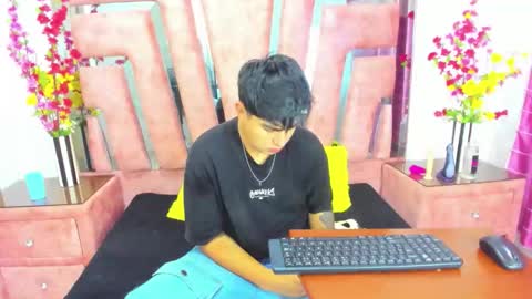 thomasthund online show from January 10, 1:02 pm