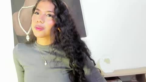 Snapshot of thommypleasure chatting on October 11, 2:11 am Tom And thaly online show from October 11, 2:11 am