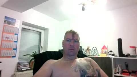 thomsen1478 online show from June 19, 7:34 am