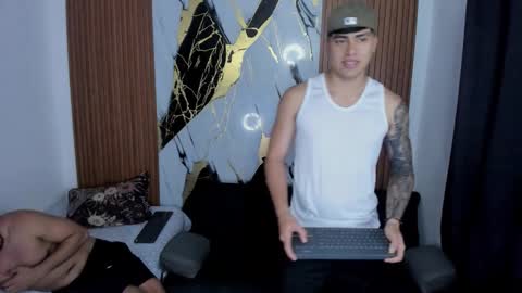 thomson_hot01 online show from November 25, 5:07 am