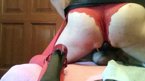 Snapshot of thongsandstockings chatting on September 23, 11:52 pm Thongsandstocking online show from September 23, 11:52 pm