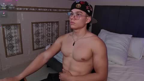 Thony online show from February 19, 7:32 pm