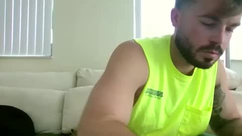 Snapshot of thor25_ chatting on February 28, 8:10 pm The Play Den online show from February 28, 8:10 pm