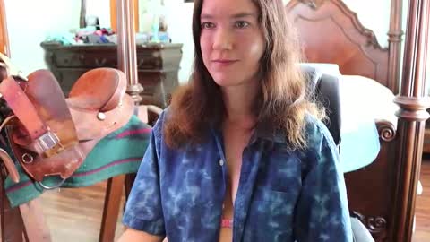 ThornburyRose online show from March 17, 6:11 pm