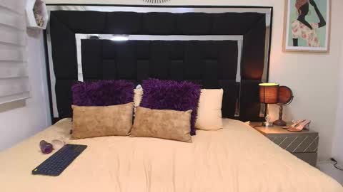 thriana online show from March 31, 2:46 am