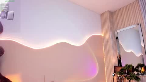 Thristan online show from March 2, 7:15 am