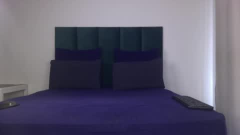 throatgoat2121 online show from April 21, 7:03 am