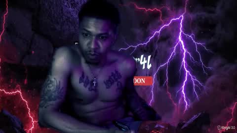 Snapshot of throattaker4l_ chatting on May 21, 8:10 am ThroatTaker4l online show from May 21, 8:10 am