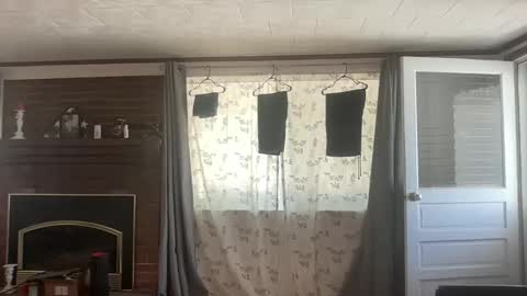 Snapshot of throatyygoat chatting on September 14, 4:50 pm throatyygoat online show from September 14, 4:50 pm