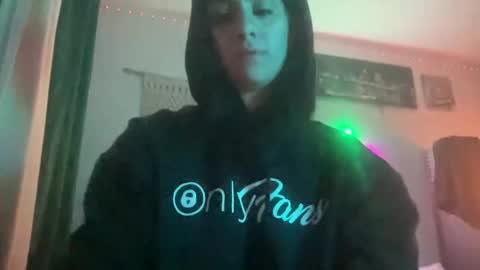 throatyygoat online show from November 7, 5:51 am