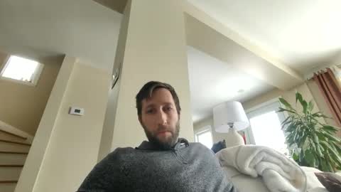 throwawayafteruse20202 online show from January 8, 5:15 pm