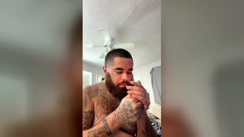 thugnasty512 online show from February 27, 4:56 am