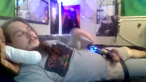 thunder8u42 online show from March 4, 12:55 pm