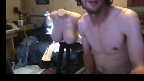 Snapshot of thundersword chatting on October 29, 3:53 am thundersword online show from October 29, 3:53 am