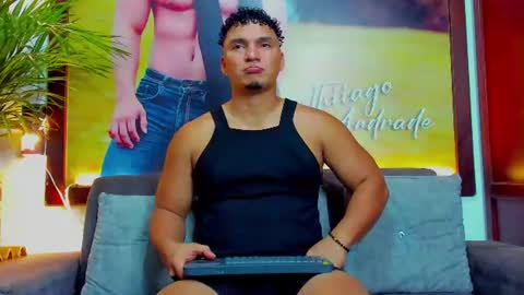 Snapshot of tiago__andrade chatting on August 5, 4:04 am tiago andrade online show from August 5, 4:04 am