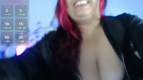 Snapshot of tiana_27 chatting on April 10, 10:58 pm Tiana online show from April 10, 10:58 pm