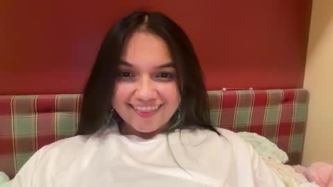 Snapshot of tianale chatting on April 30, 9:19 pm Tiana Le online show from April 30, 9:19 pm