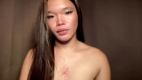 Ms. Tiara online show from February 1, 4:27 pm