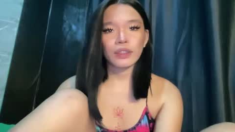 Ms. Tiara online show from May 24, 1:43 am