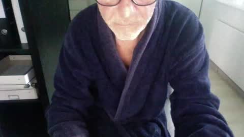 Snapshot of tiburzio chatting on January 14, 8:09 am tiburzio online show from January 14, 8:09 am