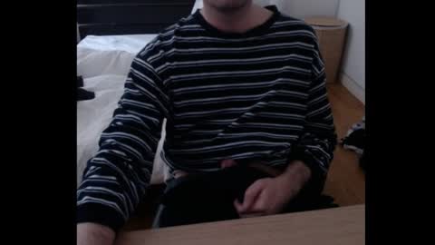 Snapshot of tictactoc33 chatting on January 12, 8:46 am Tic online show from January 12, 8:46 am