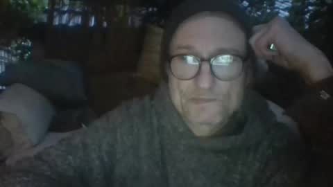 Snapshot of tiddles12345 chatting on June 6, 3:44 am tiddles12345 online show from June 6, 3:44 am