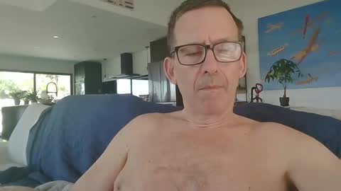 JustMe online show from March 2, 7:34 pm