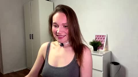 Kallie online show from April 12, 2:11 pm