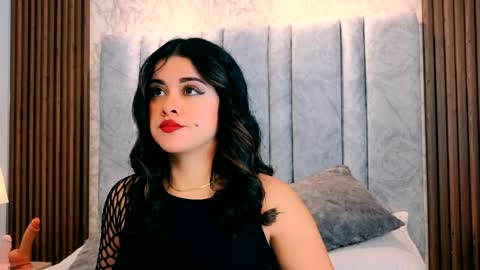 Tiff3 online show from April 1, 6:27 pm