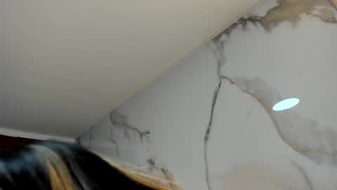 Snapshot of tiff_valentine chatting on January 10, 7:46 am Tiffany online show from January 10, 7:46 am