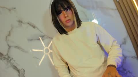 Snapshot of tiff_valentine chatting on February 16, 2:09 am Tiffany online show from February 16, 2:09 am