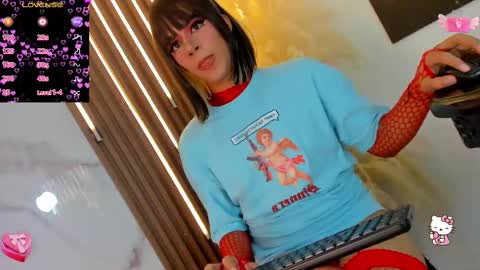 Snapshot of tiff_valentine chatting on February 22, 1:22 am Tiffany online show from February 22, 1:22 am