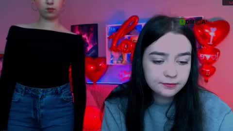 Snapshot of tiffani_murr chatting on February 12, 10:21 am Tif online show from February 12, 10:21 am