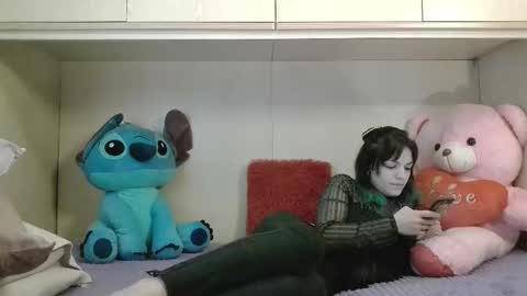 Snapshot of tiffany_chloe chatting on March 3, 8:42 am Tiffany online show from March 3, 8:42 am