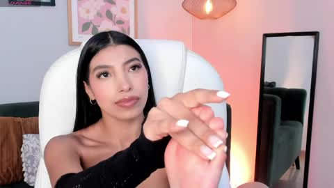 tiffany_low online show from May 14, 4:36 pm