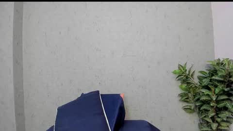 tiffany_mendez online show from February 9, 12:09 pm