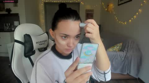Snapshot of tiffanyflynn chatting on January 31, 9:05 am Tiffany online show from January 31, 9:05 am