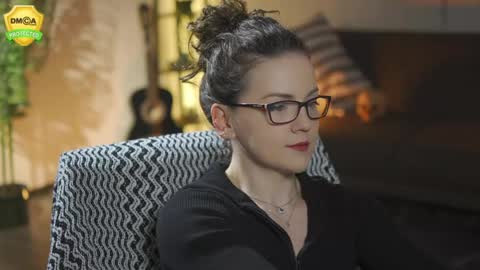 Snapshot of tiffanyriox chatting on April 21, 11:51 pm tiffanyriox online show from April 21, 11:51 pm