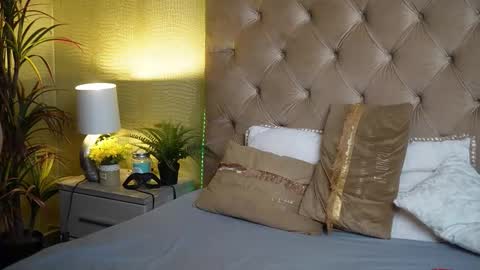  Tiffany  online show from November 2, 6:43 pm