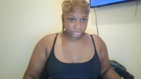 Snapshot of tiffanyward96 chatting on September 24, 2:48 am Tiffany online show from September 24, 2:48 am