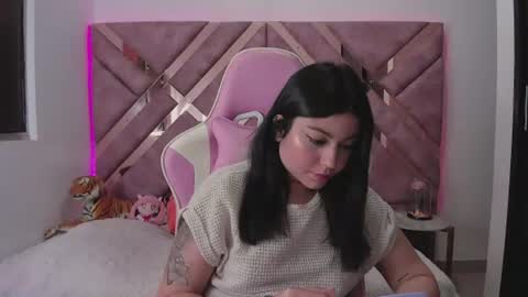 Snapshot of tigerbaby_ chatting on June 10, 6:40 pm Ana online show from June 10, 6:40 pm