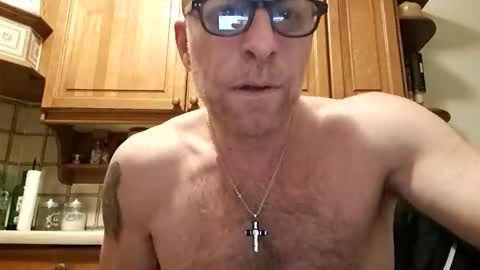 Snapshot of tigermatt76e chatting on February 20, 7:47 pm tigermatt76e online show from February 20, 7:47 pm