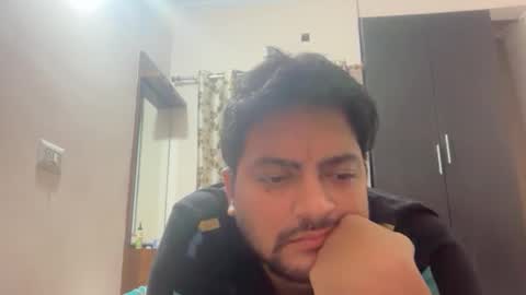 Snapshot of tigertinku chatting on November 9, 7:45 pm tigertinku online show from November 9, 7:45 pm