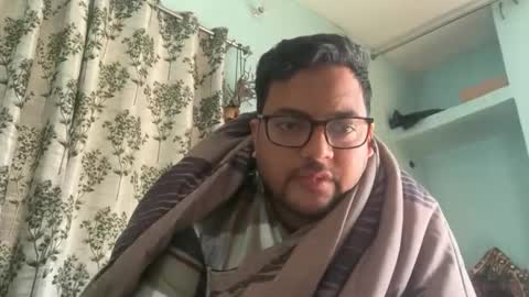 Snapshot of tigertinku chatting on December 1, 5:23 am tigertinku online show from December 1, 5:23 am