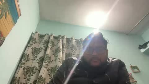 Snapshot of tigertinku chatting on January 11, 5:18 pm tigertinku online show from January 11, 5:18 pm