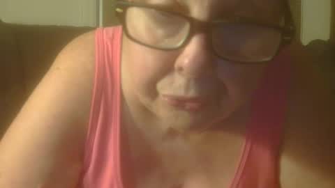 Snapshot of tight_kitty55 chatting on June 7, 1:54 am tight Kitty55 online show from June 7, 1:54 am