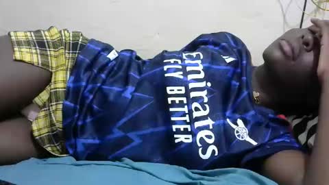 tight_pussie online show from November 24, 7:13 pm