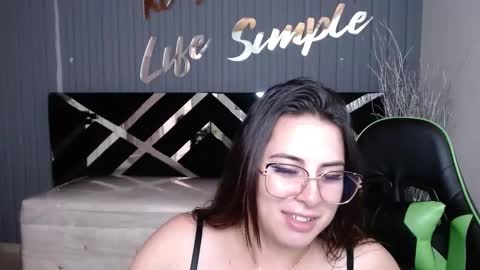 Tiina  online show from December 4, 2:04 pm